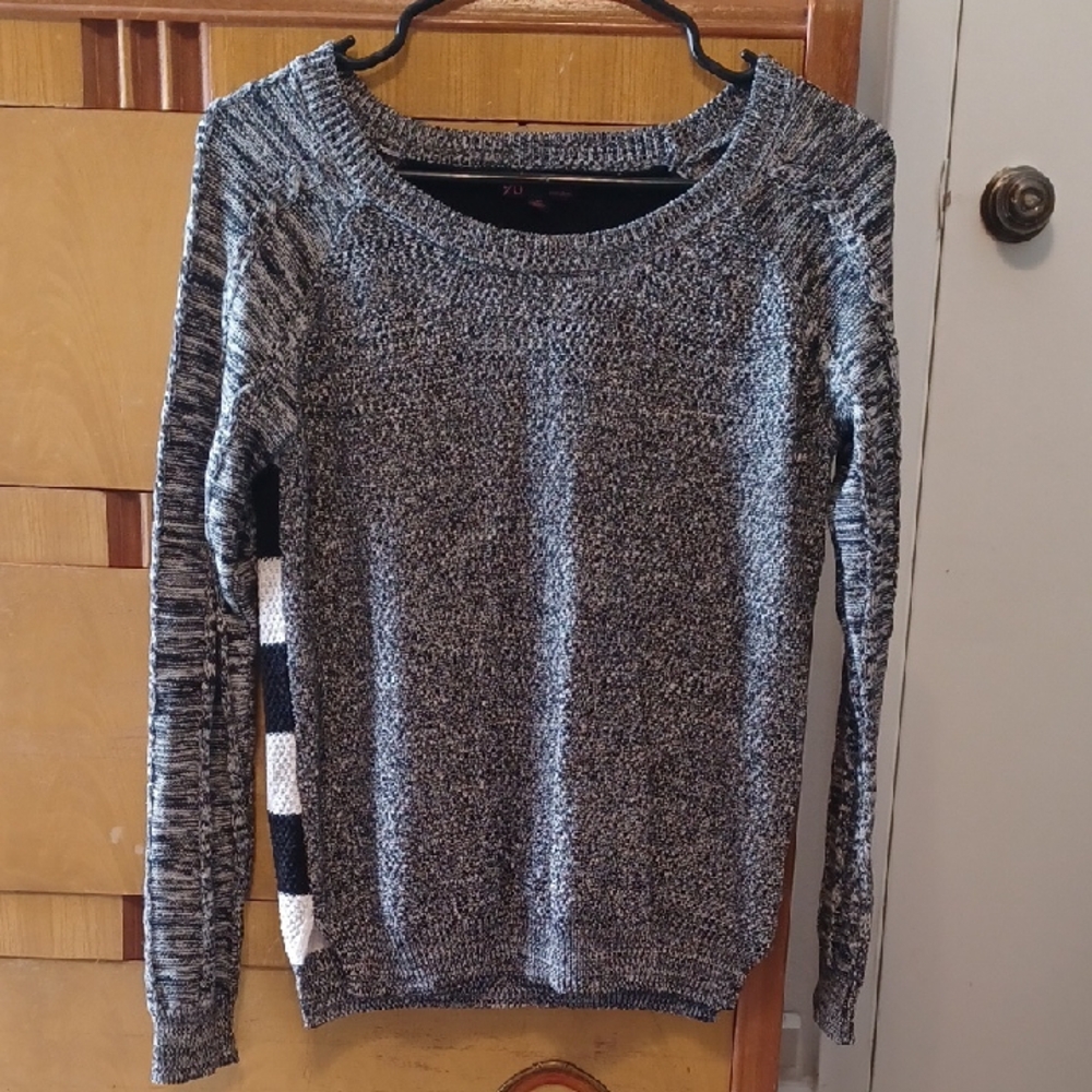 Stylish Gray Sweater